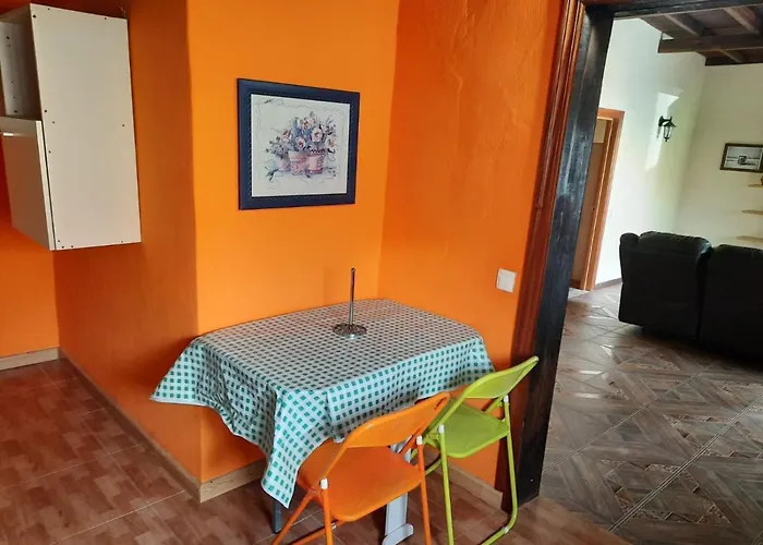 Casa Rural, Naturaleza, Relax, Vacaciones 3* Teguitar